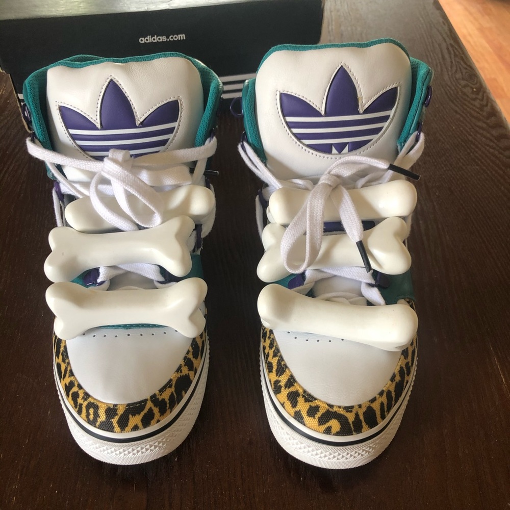 Jeremy Scott “bones”